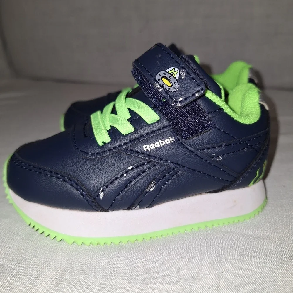 Shoes Sneakers Reebok Baby US 5  Space Infant Toddler Navy Blue Neon Green